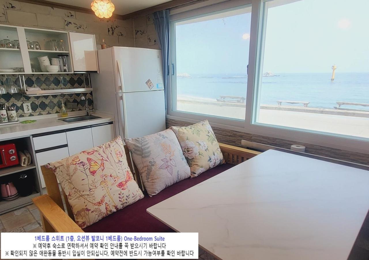 Seaside Pension Goseong  Exterior photo