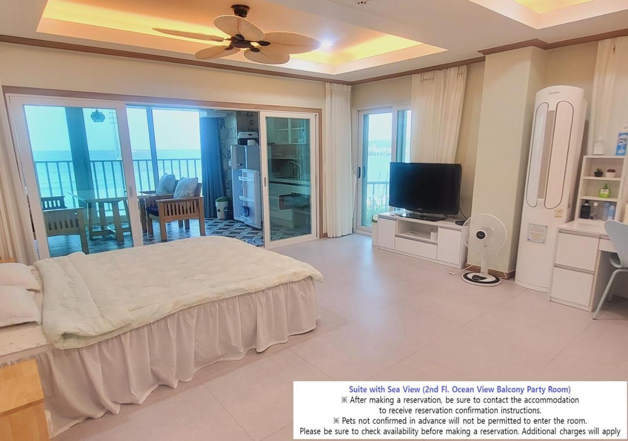 Seaside Pension Goseong  Exterior photo
